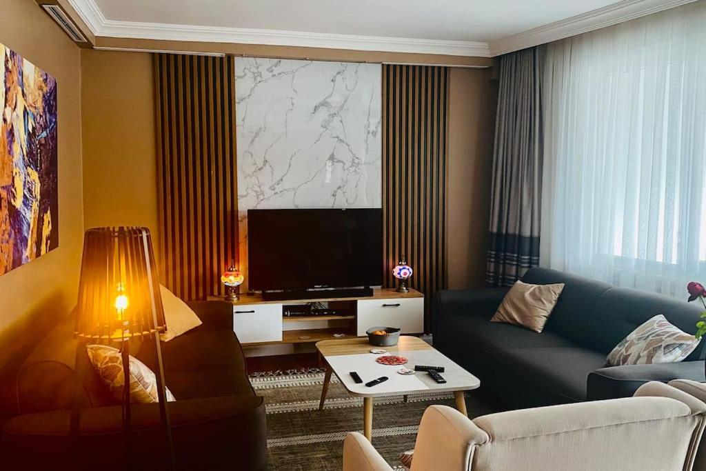 Sisli Osmanbey Taksim Large Terrace, Quietness And Space Apartment อิสตันบูล ภายนอก รูปภาพ
