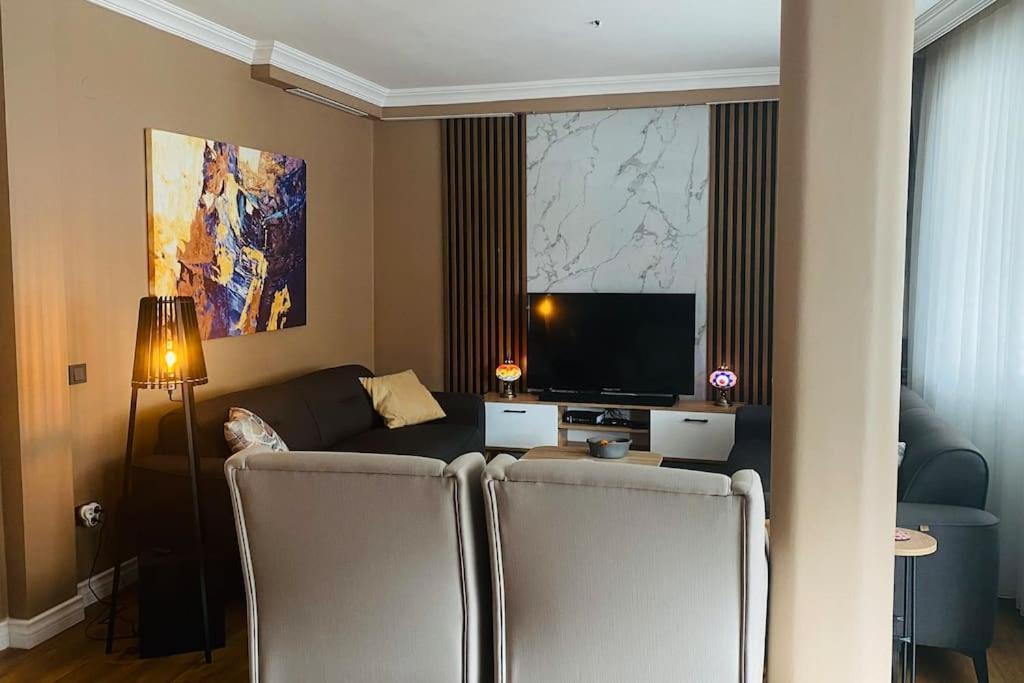 Sisli Osmanbey Taksim Large Terrace, Quietness And Space Apartment อิสตันบูล ภายนอก รูปภาพ