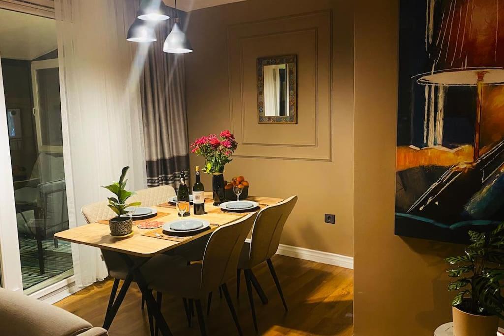 Sisli Osmanbey Taksim Large Terrace, Quietness And Space Apartment อิสตันบูล ภายนอก รูปภาพ