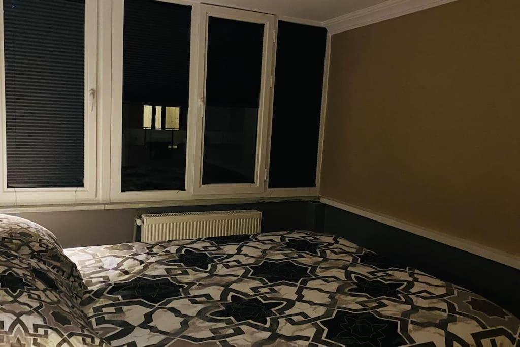 Sisli Osmanbey Taksim Large Terrace, Quietness And Space Apartment อิสตันบูล ภายนอก รูปภาพ
